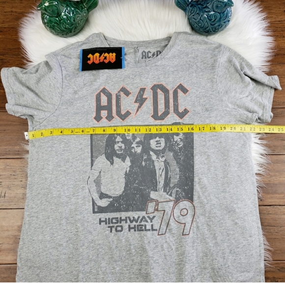 AC/DC highway to hell t shirt size large - Picture 7 of 7